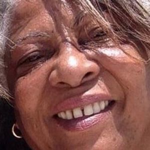 Meet your Posher, Doris